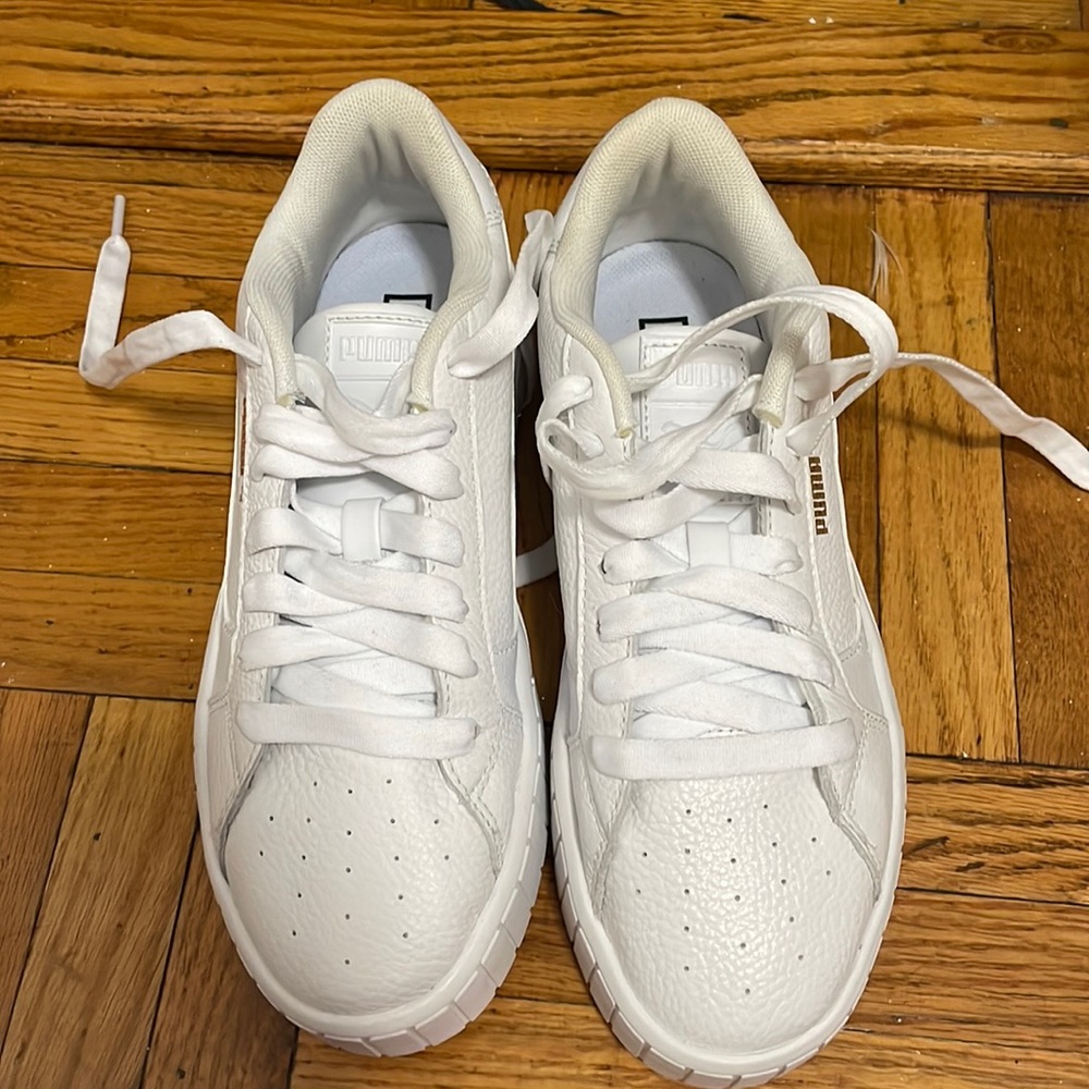 Puma, white sneakers, 7.5. Never been worn